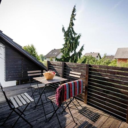 زيروفنيكا Cosy & Spacious Apt. Benc المظهر الخارجي الصورة