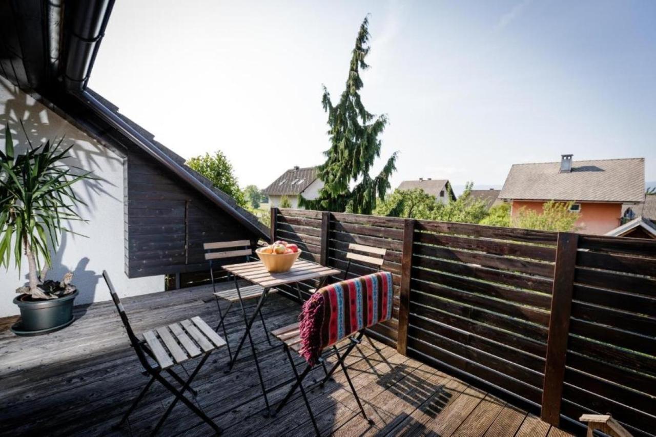 زيروفنيكا Cosy & Spacious Apt. Benc المظهر الخارجي الصورة